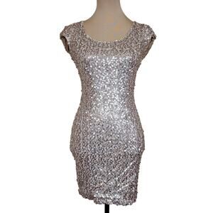 NWOT $198 Medium Sparkling Gold Sequin Mini Dress